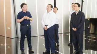 龚正市长调研闵行区，更加奋发有为地稳增长促转型，久久为功增强发展后劲